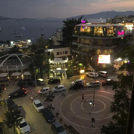 Center Apartment Sarande